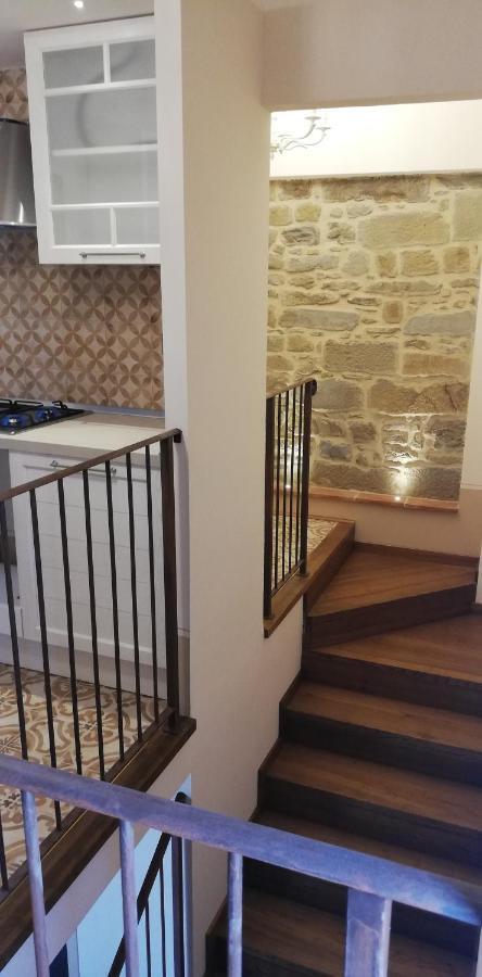 Апартаменты Borgo Sant'Andrea Al Pozzo Кастильон-Фьорентино Номер фото